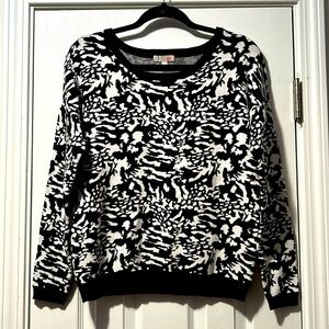 🖤Gianni Bini Black & White Long Sleeve Sweater Top